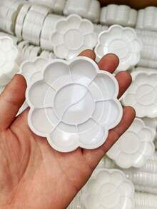 20 件一次性绘画调色板 - 花卉图案绘画托盘，柔和色彩，无需清洗，可堆叠便携式设计，适用于水彩、丙烯、水粉、油画 - 适用于教室、家庭、专业工作室使用 - 轻巧节省空间，艺术用品存储，梅花图案托盘