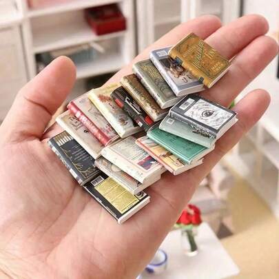100pcs/50pcs/30pcs/20pcs/10pcs/5pcs Mixed Miniature Simulation Fixed Mini English Books, 1:12 Dollhouse Accessories, DIY Furniture Models, Decorations, Christmas Gifts, Valentine's Day Gifts, Easter Gifts, Miniature Fake English Books, Mini Bookshelf, Christmas Micro Scene Decorations And Ornaments