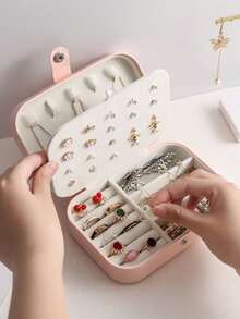 大容量旅行首饰盒，多功能首饰/化妆品收纳盒，PU皮革首饰收纳盒，首饰收纳展示盒，旅行收纳容器，首饰收纳配件，化妆品收纳盒，适用于项链、戒指、耳环、口红等，女士礼物，节日礼物，圣诞礼物 - 彩色 - 查看 5