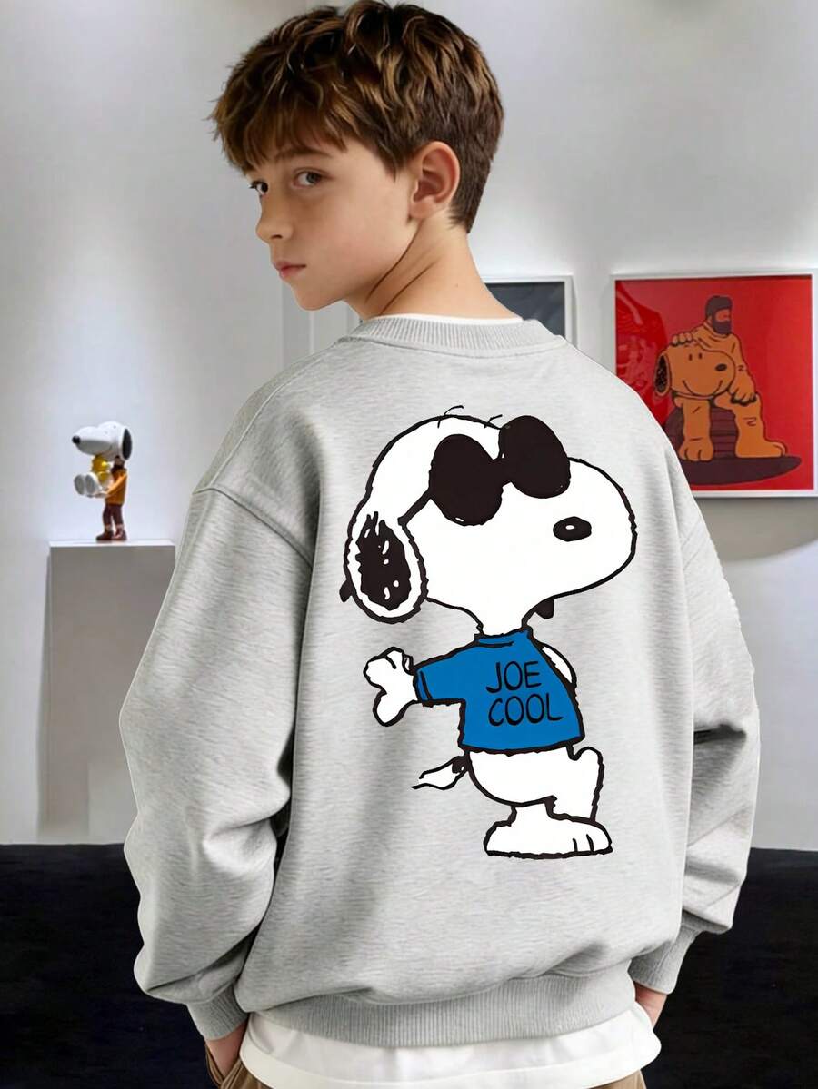 Snoopy Authorization, SNOOPY And The Word Snoopy Print Modern Punk Crewneck Sweatshirt, Autumn And Winter Children's Fleece Sports Sweater, Suitable For Boys And Girls For Daily Commuting, School, And Casual Sportswear. Long-Sleeved Top, Perfect For Holiday Parties, Outdoor Activities, And Travel. - 灰色 - 查看 1