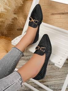 New Woven Loafers, Pointed Toe Metal Buckle Flat Shoes, Versatile Casual Slip-On Shoes For Students, Commuting And Daily Wear, Available In Black, White, Beige - Black - View 2