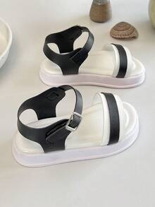 1 Pair Girls' Black & White Soft Leather Flat Sandals, Summer New Non-Slip Wear-Resistant Open Toe Minimalist Style Sandals, Suitable For Summer Outings - Black - View 5