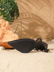 9厘米尖头高跟女鞋，镂空交叉可调节搭扣，优雅细高跟，镜面PU材质黑色高跟鞋，时尚性感百搭，适合日常、派对、通勤、约会等场合。 - 黑色 - 查看 8