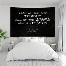 Lyrical Starry Sky Tapestry, "Look At The Sky Tonight All Of The Stars Have A Reason" Text With Starry Background (2D Flat), 100% Polyester, Multiple Sizes, Machine Washable, All Season, Smooth Texture, Home Decoration, Aesthetic Quote Wall Decor For Bedroom - trộn - Xem 1