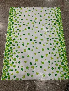 2 件装圣帕特里克节长方形桌布，绿色三叶草图案，54x72 英寸圣帕特里克节桌布，绿色三叶草图案 - 厚实耐用的高品质 PE 桌布，爱尔兰主题派对装饰，生日派对，酒吧和餐厅适用，适合爱尔兰主题派对、野餐、餐桌装饰，可容纳 8-10 人，易于清洁 - 彩色 - 查看 8