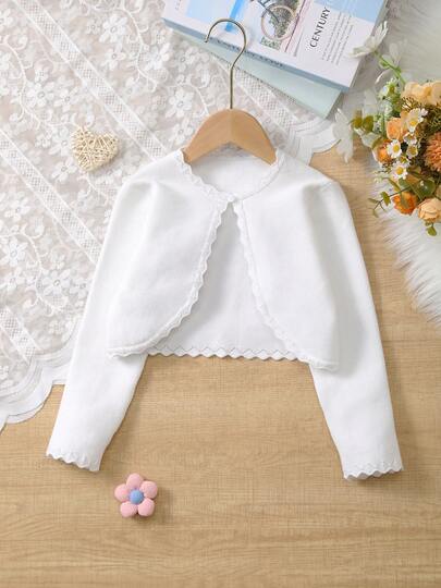 女婴优雅甜美纯色针织披肩，蕾丝设计更添柔软触感，适合日常穿着或外出，春季款