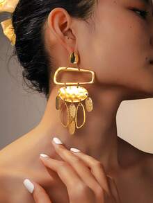 1pc Fashionable Geometric Asymmetrical Shape Patchwork Pendant Metal Earrings, Versatile For Women, Suitable For Daily Wear, Festivals And Parties, Great Gift For Family/Friends - Yellow Gold - View 1