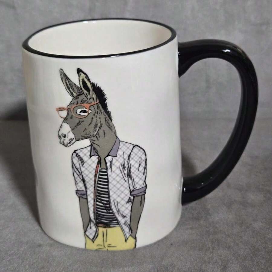 Taza de café hipster con diseño de burro de 473 ml | Taza de cerámica Signature Housewares | Taza divertida con diseño de animal | Taza de té con diseño de burro | Para amantes del café, 1 unidad, taza de café de cerámica de 325 ml con aislamiento térmico, lavar solo a mano - El regalo perfecto para amantes del ca - Blanco y Negro - Ver 1