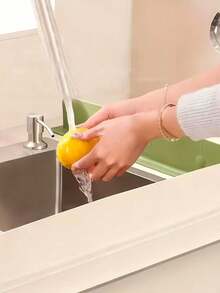 1 件装厨房水槽硅胶防溅罩，台面防溅保护罩，易于清洁的水槽防溅挡板，大吸盘硅胶防溅防滑罩，适用于标准水槽，现代厨房配件，家居餐饮必备品