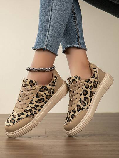 女士纯色休闲低帮系带运动鞋，透气滑板鞋，舒适百搭轻便休闲鞋