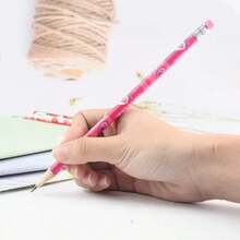 12支圣诞主题HB铅笔，专为小学生设计，包含圣诞节、情人节、万圣节和复活节图案。12色彩虹卡通铅笔——时尚、简约、实用、耐用。 - 彩色 - 查看 4