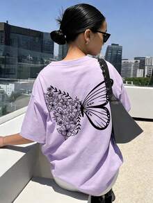 女士新款简约可爱图案休闲度假风宽松百搭圆领短袖T恤，时尚日常上衣，适合日常度假穿着。女士新款夏季假日时尚黑色蝴蝶印花上衣。热销单品！蝴蝶花卉印花，宽松版型。适合情人节、开学季、教师节及其他节日穿着。 - 紫色 - 查看 5