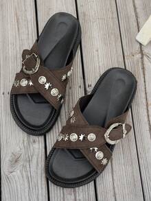 纯色铆钉装饰新款时尚金属扣装饰露趾厚底凉鞋，时尚、舒适、防滑、百搭、易清洁，适合海滩和日常穿着。 - 咖啡棕 - 查看 6