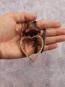 1pc Gold Hollow Heart Shaped Alloy Pendant Long Necklace For Women, Valentine's Day Gift - Golden Openwork Heart Shape - View 3