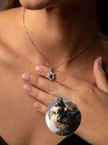 Customized Photo Necklace, Stainless Steel Box Chain Personalized Projection Necklace, Memorial Gift, Pet Memorial Jewelry With Embedded Photo, Fashionable & Minimalist Women's Jewelry, Ideal Gift For Girlfriend, Best Friend, Birthday, Anniversary, Party, Graduation, Wedding, Any Holiday - Valentine's Day, Mother's Day, New Year, Christmas