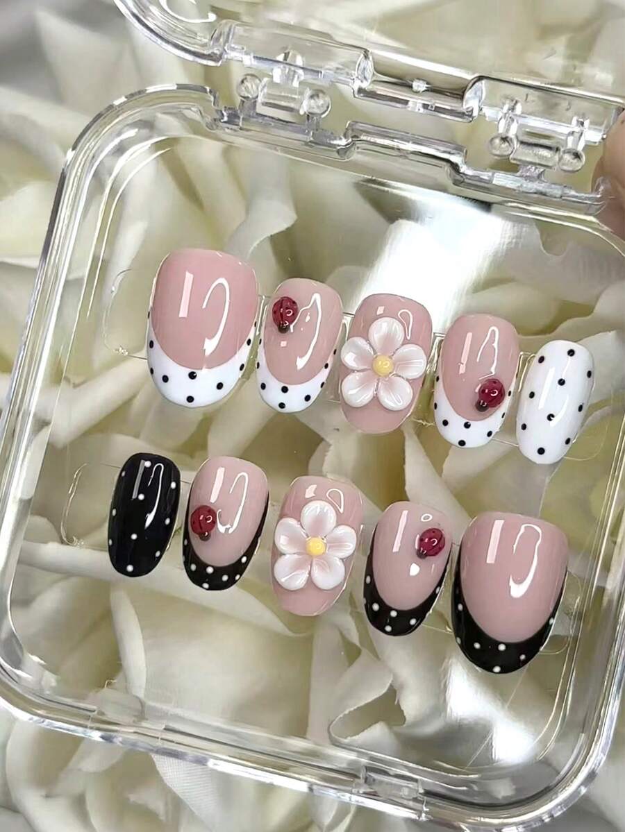 Bộ 24 miếng dán móng tay gel 3D hình oval ngắn, thích hợp cho các thiết kế nghệ thuật móng hoa, chấm bi và bọ rùa, kích thước ngắn phù hợp với đầu móng acrylic, bao gồm 1 miếng gel dẻo và 1 dũa móng, lý tưởng cho công việc hàng ngày, tiệc tùng, kiểu móng Pháp và các kiểu móng mùa hè. - Nhiều màu - Xem 1