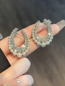 1pair Fashionable Faux Pearl Geometric Stud Earrings, European And American Exaggerated Large Hoop Earrings, High-End And Heavyweight Earrings For Women's Daily Wear - Silver - View 5