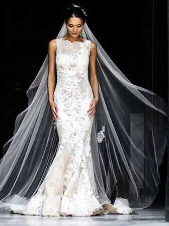 1件3米*3米法式极简头纱，轻盈透气，附赠发梳，适合西式教堂婚礼