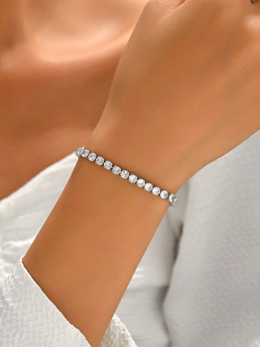 1 chiếc vòng tay đính đá sang trọng, thiết kế có thể điều chỉnh, với những hạt đá lấp lánh cao cấp giúp tôn lên vẻ ngoài của bạn. - Bạc A - Xem 1