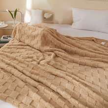 Local Delivery  Fleece 3D Checkered Lightweight Bed Blanket All Season Use, Can Be Used In Many Scenarios, Bath Towel, Bathrobe, Blanket, Air-Conditioning Blanket, Shawl Blanket, Travel Blanket1 Pc Super Soft Throw Blanket Premium Silky Flannel - 駝色 - 查看 8