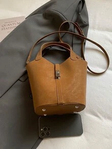 现代时尚高端金属扣饰女士水桶包；小众精致金属装饰手提包，新款秋冬棕色都市通勤风可调节肩带斜挎包，适合购物和通勤，轻便大容量水桶包 - 棕色 - 查看 7