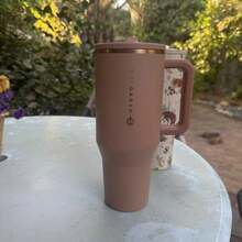 NEW HydroJug Traveler - 32 Oz 40 Oz Water Bottle With Handle & Flip Straw - Fits In Cup Holder, Leak Resistant Tumbler-Reusable Insulated Stainless Steel & Rubber Base - Gifts For Women & Men, - Caramel - 查看 13