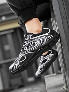 Tênis Masculino de Cano Baixo com Cadarço. Sola Acolchoada, Design Respirável, Adequado para Uso Diário, Escritório e Ocasiões Formais, Sapatos Casuais para Todas as Estações, Calçado para Atividades, Tênis Chunky Modernos - Preto - Visão 2