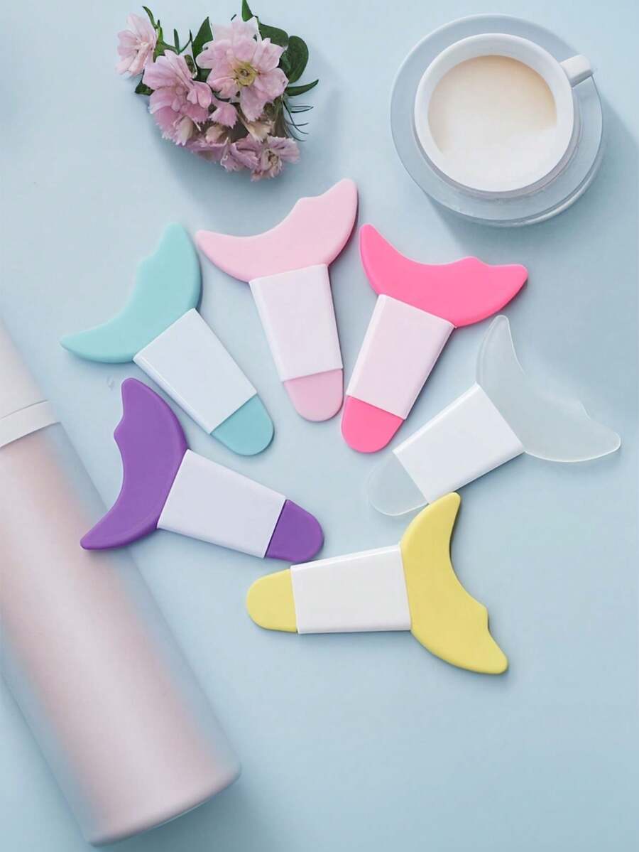 2个硅胶睫毛保护帽，适合初学者。它们可以作为辅助工具，用于在眼周涂抹眼线和睫毛膏，还配有柔软的新月形硅胶眼妆模板。 - 彩色 - 查看 1