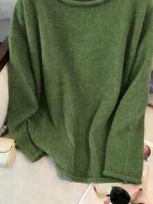 Plus Size Women Casual Solid Color Round Neck Long Sleeve Sweater - Green - View 10