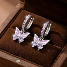 1对S925银紫色蝴蝶耳环，镶嵌合成立方氧化锆，百搭高端紫色蝴蝶耳环，适合多种场合，低过敏性，女士礼物之选。