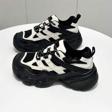Zapatos de plataforma para mujeres 2025 primavera y otoño nuevo estilo urbano zapatos deportivos para estudiantes que aumentan la altura zapatos casuales de senderismo - Blanco - Ver 1