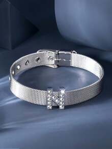 1件个性化光滑A-Z字母吊坠手链，女士DIY定制姓名字母可调节手链