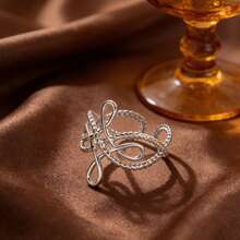 The Celtic Witch Wears A Ring. This Stainless Steel Open-Ended Ring Is Adjustable And Suitable For Wearing At Weddings, Birthday Parties, And For Daily Leisure Occasions. - Witch's Ring - View 1