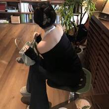 女款露肩撞色掛脖拼接 2 合 1 長袖 T 恤，時尚簡約休閒優雅外出上衣，黑色 - 黑色 - 查看 9