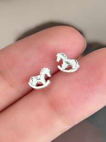 1对可爱小马耳钉，简约金属精致耳夹饰品，适合女性日常通勤、约会、萌系穿搭 - 銀色 - 查看 2