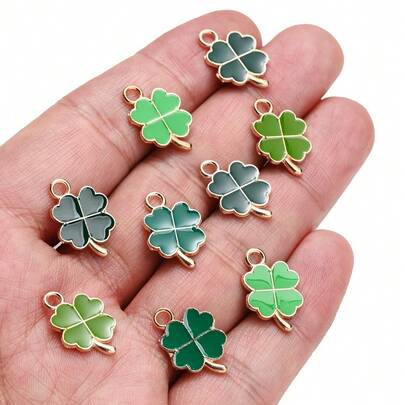 4Amazonia 20 st/set söta gröna fyrklöver berlocker för gör-det-själv armband örhängen tillverkning lyckoklöver hängen ornament för St. Patrick's Day gör-det-själv smyckestillverkning