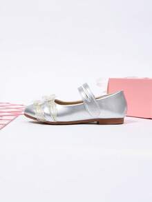 女童银色蕾丝花朵珍珠玛丽珍鞋，闪亮公主风童鞋 - 銀色 - 查看 7