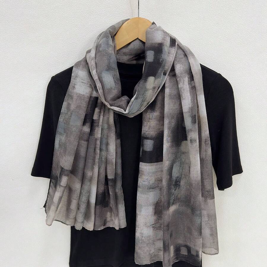 1pc Women's Ombre Color Casual Vintage Polyester Scarf, Versatile Headband, Shawl, Sunscreen Beach Wrap, Suitable For All Seasons - Black - View 1