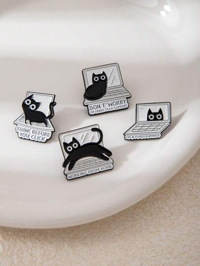 1PC Black Cat Brooch, Cartoon Metal Badge Creative Bag Accessories Medal Clothing Brooch Personalized Accessories