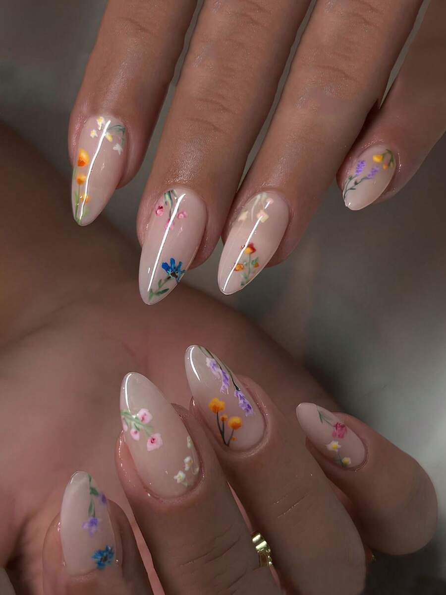 24片欧美返校季裸色杏仁色花朵清新简约美甲贴片，全覆盖式假指甲，返校季美甲艺术贴片，美甲用品，多功能日常佩戴美甲套装，适合办公室女性、派对、约会和日常佩戴，装饰您的指甲，提升您的时尚美甲品味。 - 彩色 - 查看 1