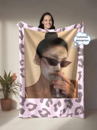 Customizable Soft Flannel Blanket With Minimalist Pink Leopard Print Border, Unique And Modern Design, Ideal Valentine's Day Gift For Friends And Lovers - Soft, Lightweight And Warm, Suitable For All Seasons - Can Be Used On Bed, Sofa, Office, Outdoor Camping And Travel - Multipurpose Blanket, Throw Blanket, Decorative Blanket