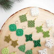 1/7 قطع مجموعة قوالب قطع من الطين البوليمري على شكل عقدة سلتية - أدوات حرفية على الطراز السلتي التقليدي لصنع أقراط المجوهرات والتعليقات وإكسسوارات باليد - أبيض - مشاهدة 2