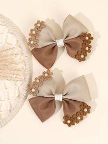 2个卡其棕色发夹，缎面蝴蝶结，鳄鱼夹，饰有花朵和珍珠，优雅发夹，女孩蝴蝶结发夹，节日礼物，儿童发饰