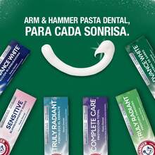 Arm & Hammer Advance White, Pasta Dental Blanqueadora Control Sarro, Limpia Tus Dientes Con El Poder Del Bicarbonato, 121 gr - Pasta de dientes regular - Ver 8