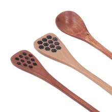 Set Of Three Elegant Long-Handled Wooden Honey Spoons – Handcrafted Spoons For Stirring Coffee And Tea, Perfect For Weddings, Hen Parties, Housewarmings, And Cooking. A Unique Party Favor.