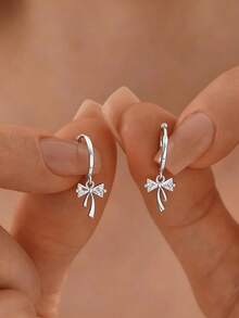 DAILI 1对可爱蝴蝶结吊坠耳环，精致小巧的女士耳环，生日礼物，圣诞礼物
