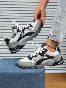 轻便透气网面跑步鞋，百搭黑白运动鞋，男女皆宜的休闲步行鞋，适合通勤、健身、旅行，采用厚底设计，圆头，低帮，多功能，节日和新年礼物，女士运动鞋 - 白灰黑 - 查看 6