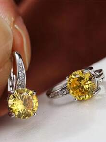 1 par de pendientes minimalistas con colgante de circonita, pendientes de aro clásicos para mujeres - pendientes - Ver 1