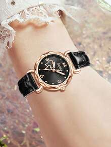 Gaiety 5Pcs Women's Ladies Female PU Leather Strap Quartz Wrist Watch Butterfly Bracelet Necklace Earring Jewelry Set Elegant Fashion Light Luxury Rhinestone Heart Dial Used For Daily Wear Party Decoration Or Holiday Gifts For Girlfriends And Mothers