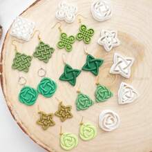 1/7 قطع مجموعة قوالب قطع من الطين البوليمري على شكل عقدة سلتية - أدوات حرفية على الطراز السلتي التقليدي لصنع أقراط المجوهرات والتعليقات وإكسسوارات باليد - أبيض - مشاهدة 3